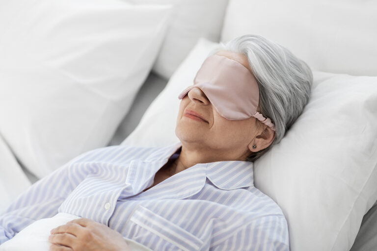مشکلات خواب در افراد سالمند